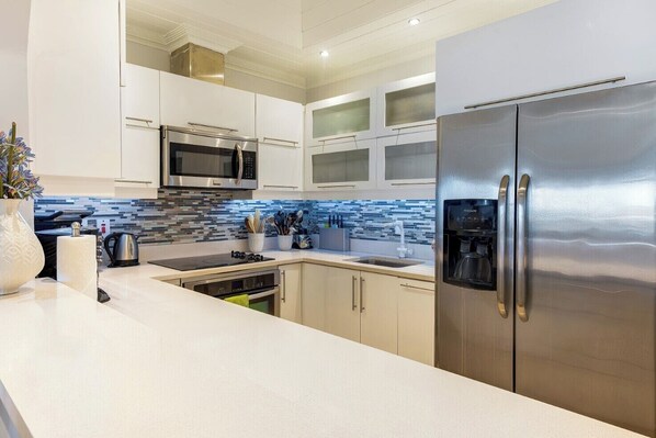 Interior - Tranquillity, Luxury, Exquisite sea Views (Prospect)