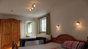 3 Schlafzimmer, kostenloses WLAN, Bettwäsche