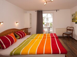 3 slaapkamers, gratis wifi, beddengoed, rolstoeltoegankelijk