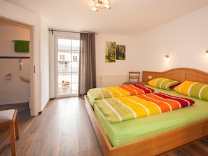 3 chambres, Wi-Fi gratuit, draps fournis
