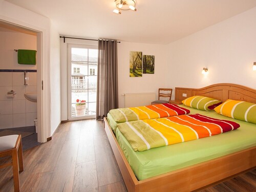 Ferienwohnung 'Gänseblume' mit Privatterrasse, Gemeinschaftsgarten und Wi-Fi