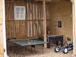 Property grounds - Apartment 'Apfelbaum' with Private Terrace, Shared Garden and Wi-Fi (Finnentrop)