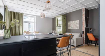 Historical Studio & Excellent Location