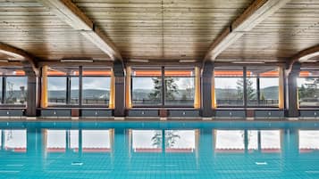 Sisäuima-allas, lämmitetty uima-allas