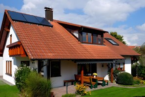 Exterior - Apartment 'Anne's' with Balcony and Wi-Fi (Bad Waldsee)