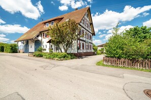 Exterior - Holiday Home 'St Georg Stube' with Private Terrace, Private Garden and Wi-Fi (Grömbach)