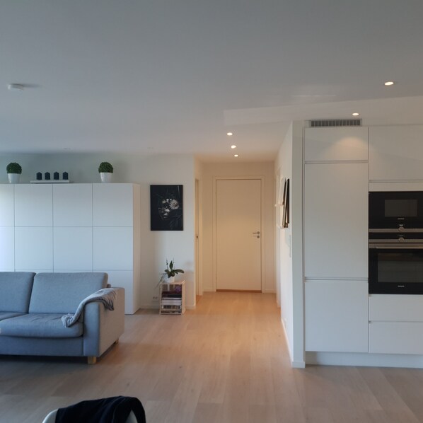 Interior - Tromsø View, Central, Free parking, EV-charger. Quiet neighborhood (Troms)