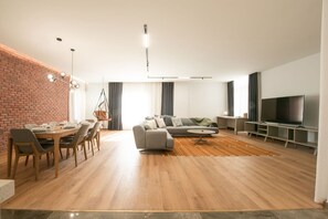 Reception - Sequoia (New Cairo)