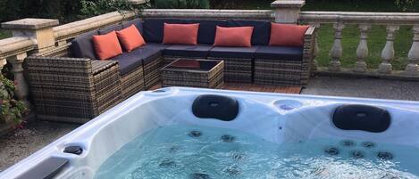 Idromassaggio all'aperto