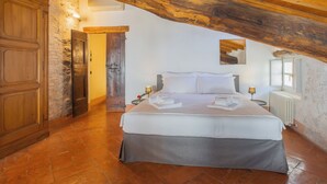 アパートメント (3 Bedrooms) | 3 室のベッドルーム、ノートパソコン用作業スペース、アイロン / アイロン台、ベッドシーツ