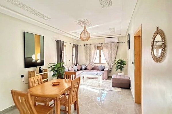 Interior - Modern apartment (Ouarzazate)