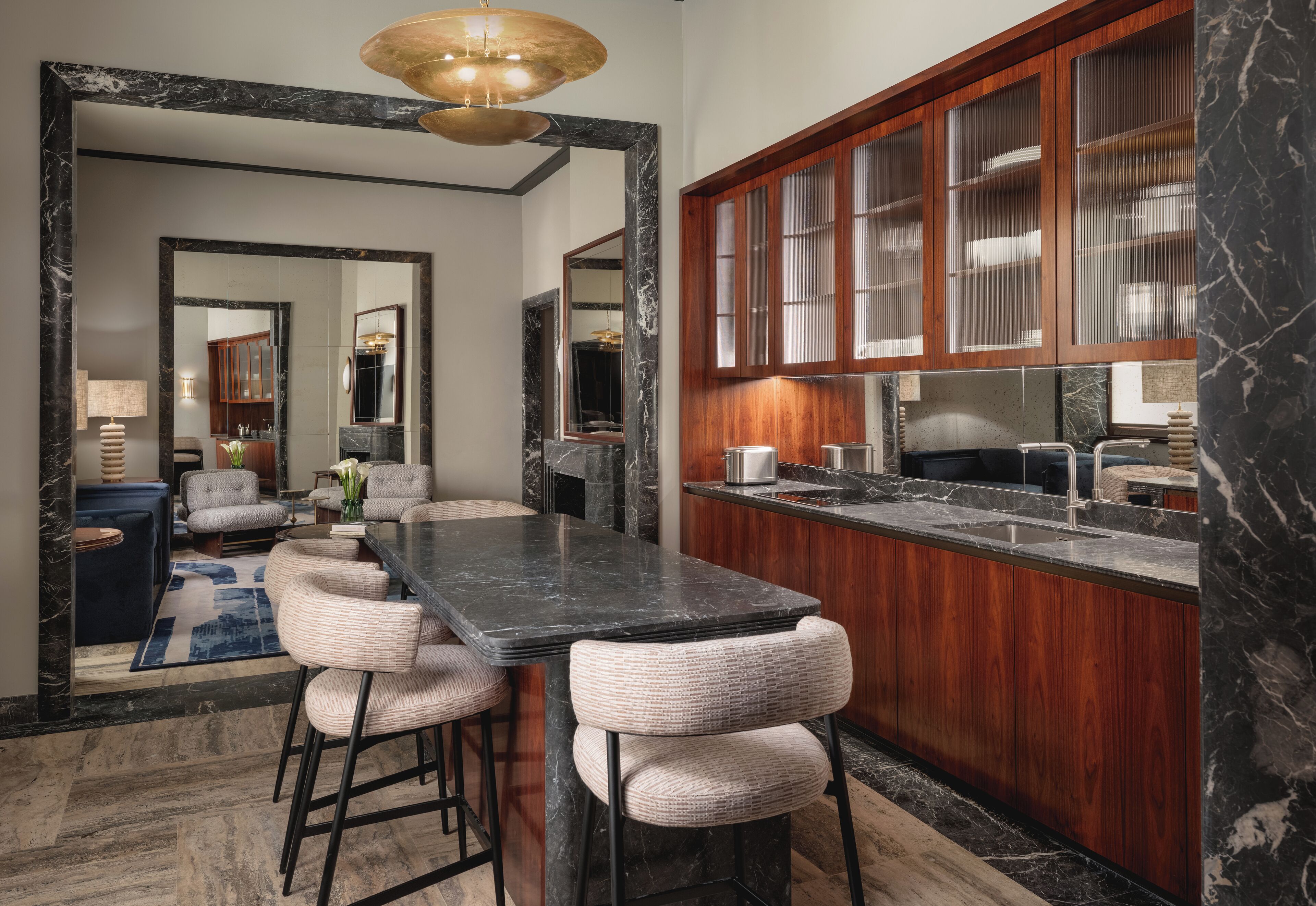 디럭스 아파트 | 전용 주방 | 냉장고, 전자레인지, 쿡탑, 식기 세척기