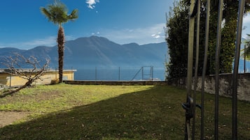 Apartment (2 Bedrooms) | Lake view