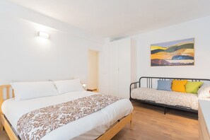アパートメント (2 Bedrooms) | 2 室のベッドルーム、アイロン / アイロン台、ベッドシーツ
