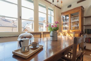 Smart TV 32 pulgadas con canales de televisión digitales