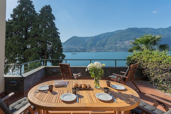 Apartment (1 Bedroom) | Terrace/patio