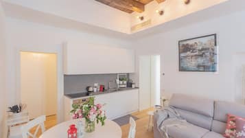 Apartament (1 Bedroom) | Menjador