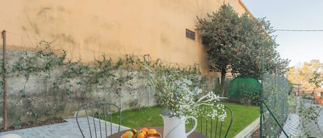 Esterni