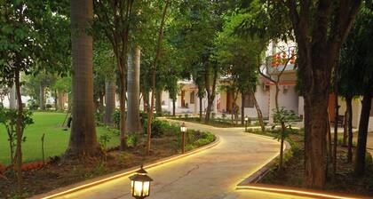 Hotel Shree Krishna Jungle Resort