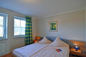 1 bedroom - Holiday apartment in Glowe with swimming pool (Glowe)