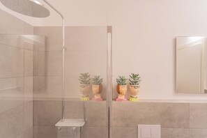 Apartment, 1 Bedroom (Lake Holiday Como 1 - 2 floor) | Bathroom | Shower, hair dryer, towels, soap