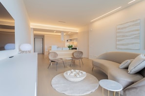 Apartment (1 Bedroom) | Living area