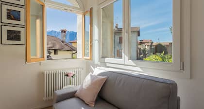 Mezzegra Apartments