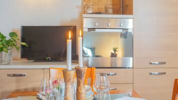 Appartement (2 Bedrooms) | Salle Ă manger
