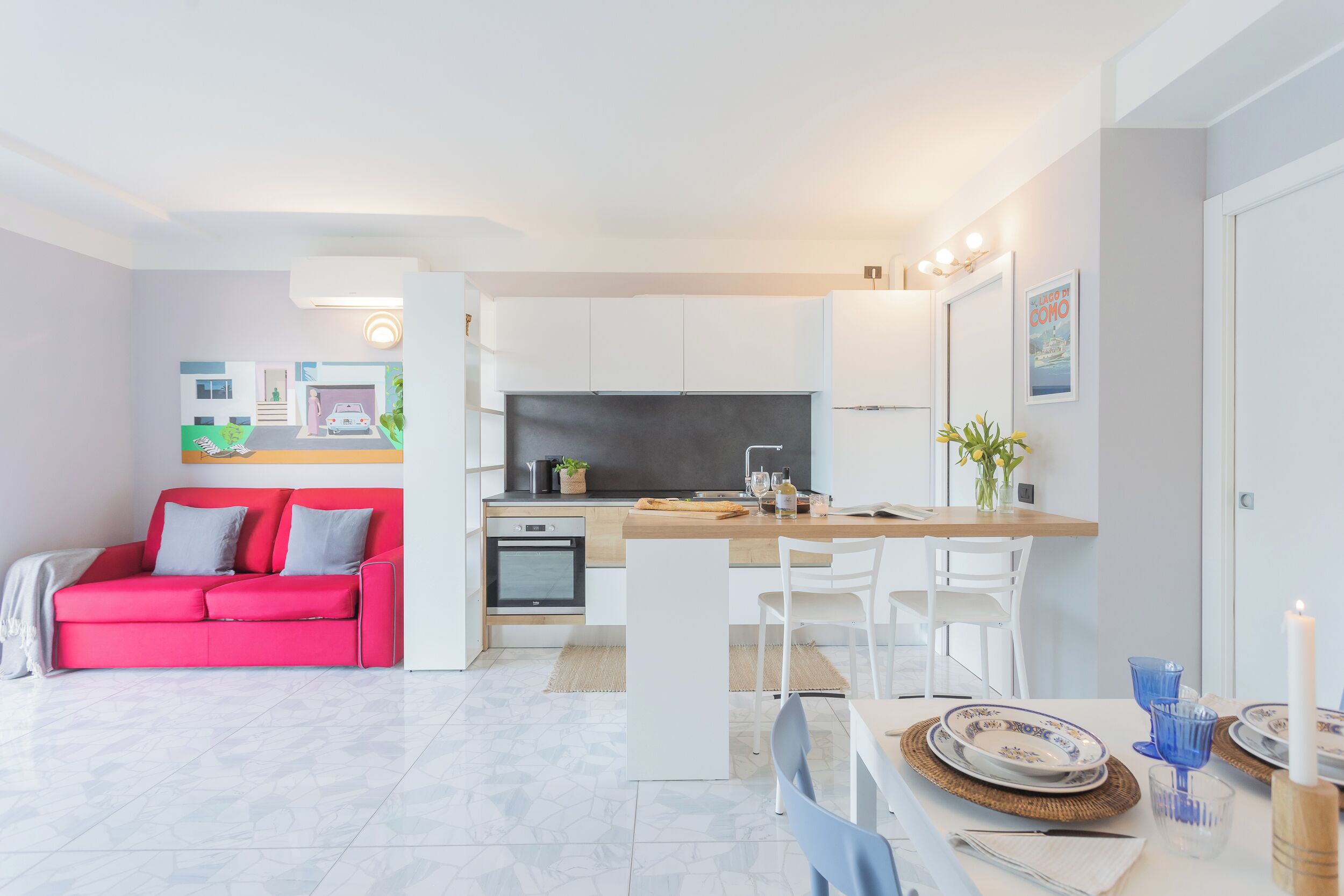 Apartment (1 Bedroom) | Living area | 32-inch Smart TV with satellite channels