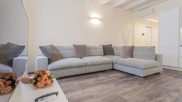 Lejlighed (1 Bedroom) | Opholdsområde