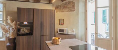 公寓 (2 Bedrooms) | 私人厨房 | 微波炉、烤箱、意式浓缩咖啡机、电热水壶