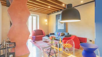 Apartment (2 Bedrooms) | Living area | 32-inch Smart TV with digital channels