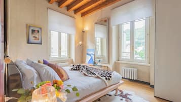 Apartment (2 Bedrooms) | 2 Schlafzimmer, laptopgeeigneter Arbeitsplatz, Bügeleisen/Bügelbrett