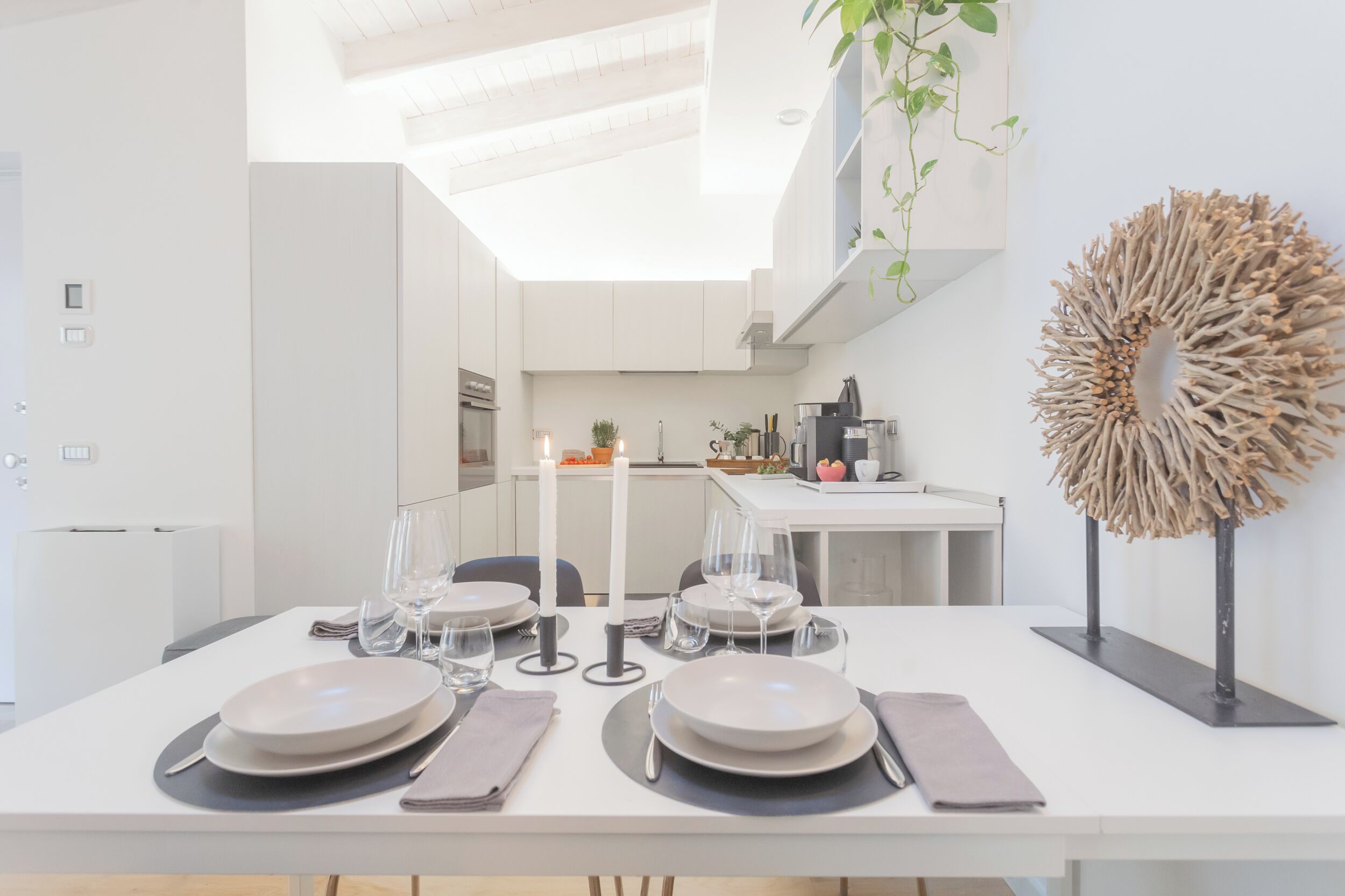 Apartment (2 Bedrooms) | Dining room