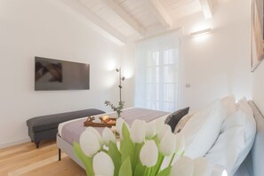 Apartment (2 Bedrooms) | 2 Schlafzimmer, laptopgeeigneter Arbeitsplatz, Bügeleisen/Bügelbrett