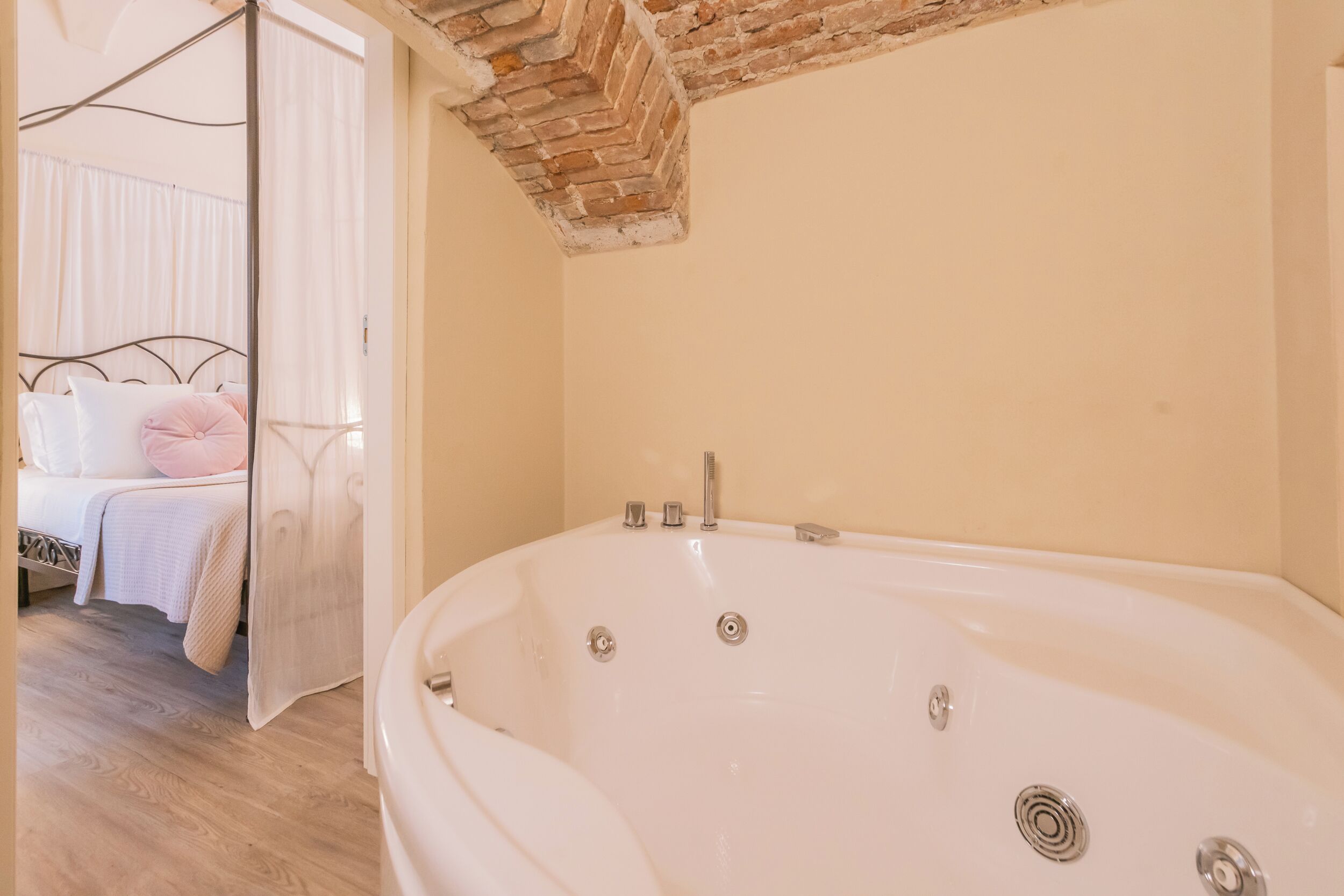 Shower, bidet, towels, soap