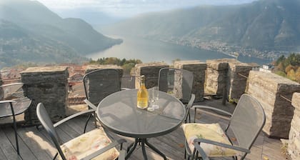 Villa Torre di Palanzo With Magnificent View by Rent all Como