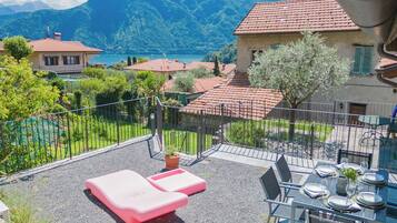 Apartment (3 Bedrooms) | Terrace/patio