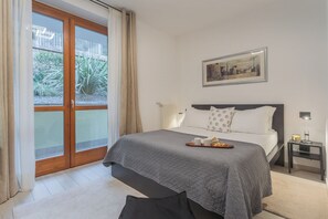 公寓 (1 Bedroom) | 1 多间卧室、笔记本电脑工作区、熨斗/熨衣板、床单