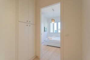 公寓 (1 Bedroom) | 1 多间卧室、床单