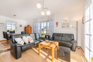 Imagen sin descripción, 4 de 18, botón