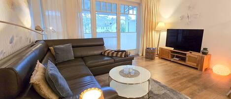 Télévision, table de tennis de table