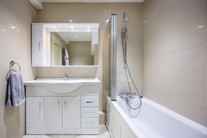 2 bedrooms, Internet