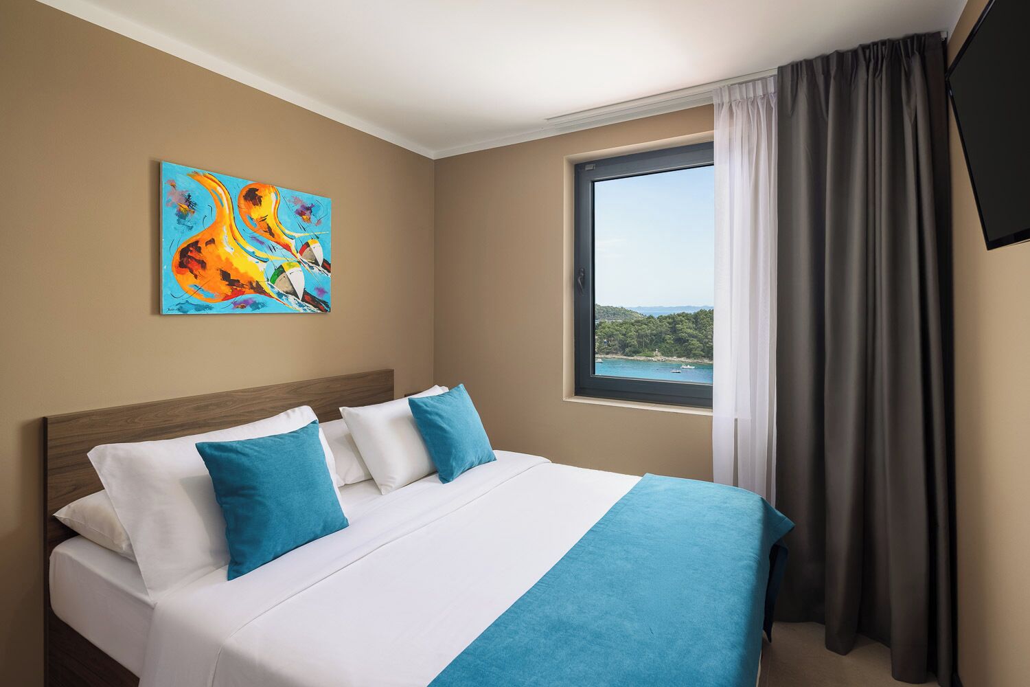 Classic double room | Minibar, desk, soundproofing, free WiFi