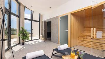 Sauna, Whirlpool, Dampfbad, Massageanwendungen