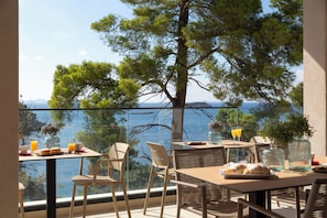 Frokostbuffé er inkludert hver dag