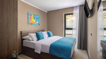 Classic double room | Minibar, meja kerja, kedap suara, dan Wi-Fi gratis