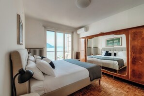 公寓, 湖景 | 2 多间卧室、羽绒被、熨斗/熨衣板、免费 WiFi
