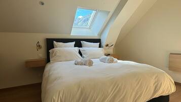 3 Schlafzimmer, Bügeleisen/Bügelbrett, WLAN, Bettwäsche