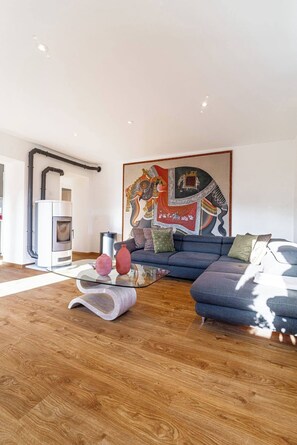 Apartment, 1 Bedroom, Balcony, Garden View | Living room - One & Only Losone Apartment (Losone)